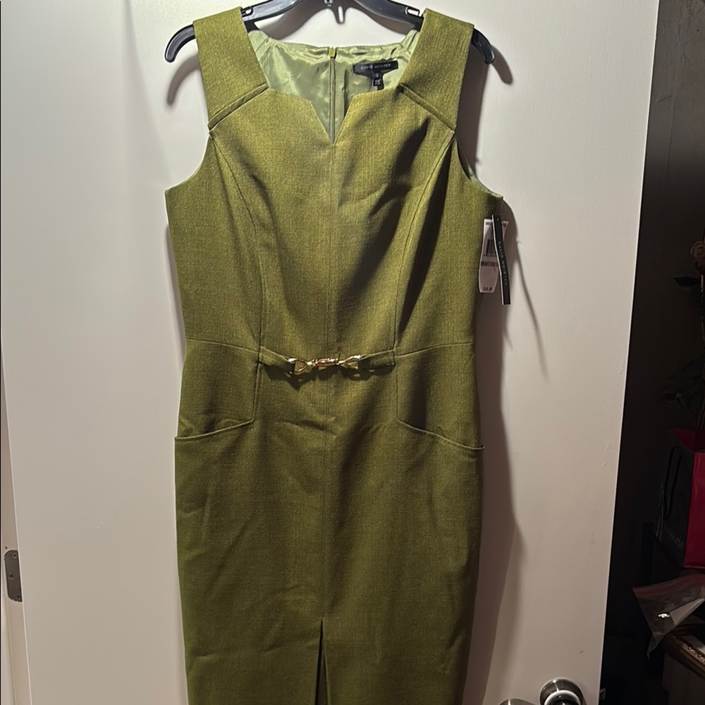 David Meister Green V-Neck Sheath Dress Sleeveless Midi